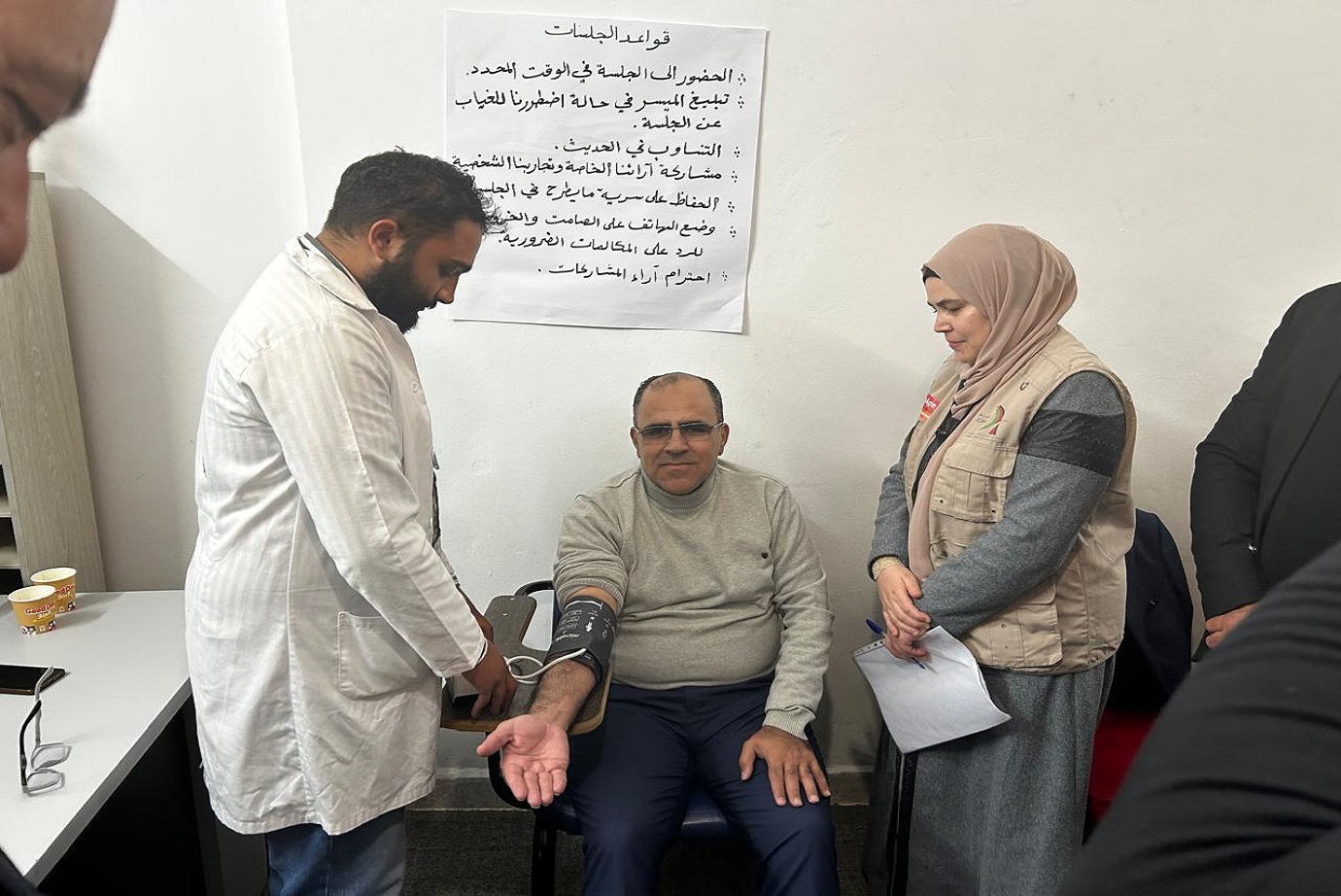 صيدلة "عمان العربية" تشارك في اليوم الطبي المجاني الخامس لجمعية هبة العطاء الخيرية7