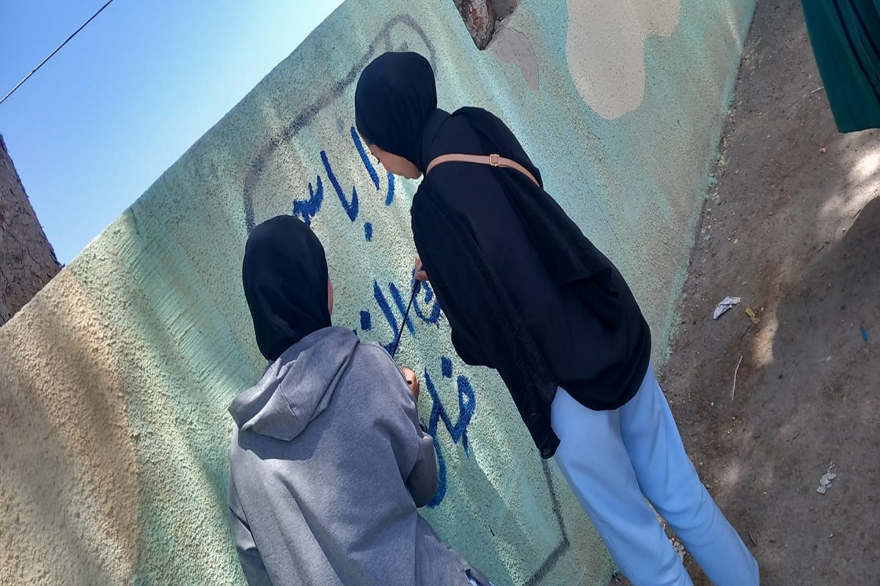 جامعة عمان العربية تُشارك في مبادرة تطوعية في مدرسة أبو حامد6