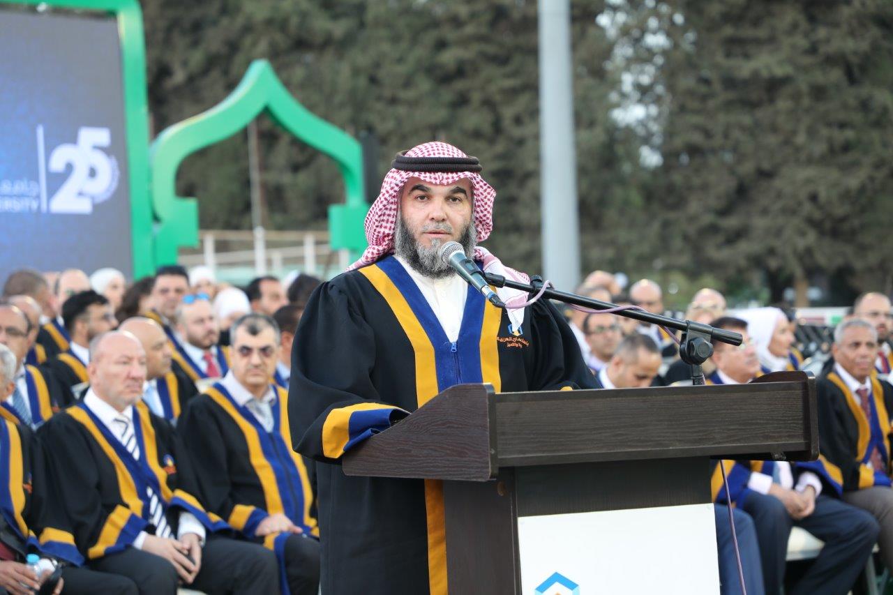 الجازي يرعى حفل تخريج الفوج الخامس والعشرين من طلبة جامعة عمان العربية43