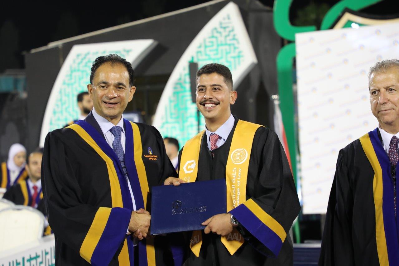 الجازي يرعى حفل تخريج الفوج الخامس والعشرين من طلبة جامعة عمان العربية52