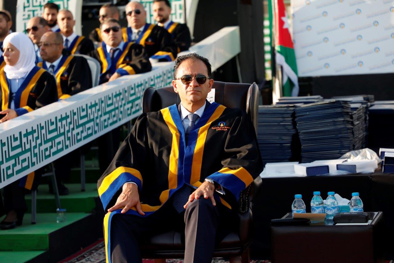 الجازي يرعى حفل تخريج الفوج الخامس والعشرين من طلبة جامعة عمان العربية9