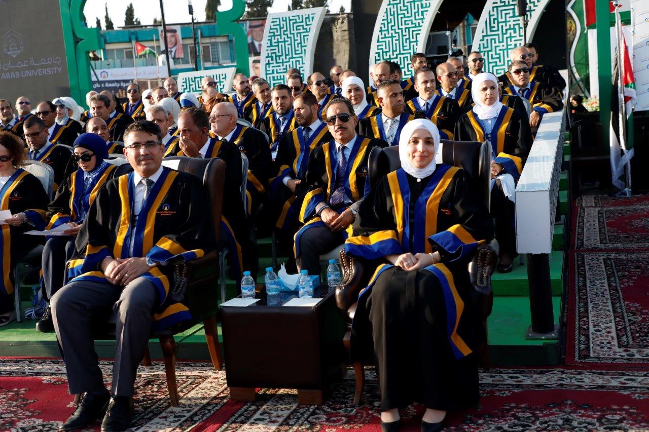 الجازي يرعى حفل تخريج الفوج الخامس والعشرين من طلبة جامعة عمان العربية11