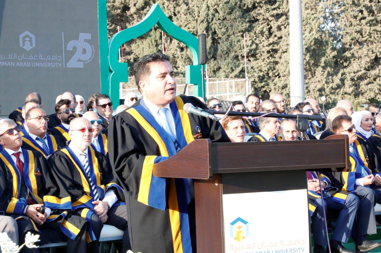 الجازي يرعى حفل تخريج الفوج الخامس والعشرين من طلبة جامعة عمان العربية15