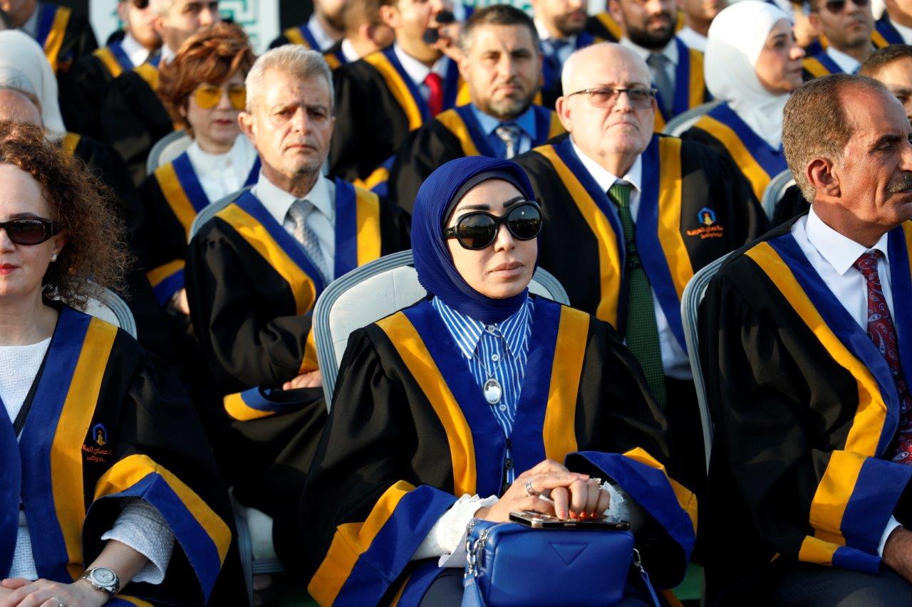 الجازي يرعى حفل تخريج الفوج الخامس والعشرين من طلبة جامعة عمان العربية20